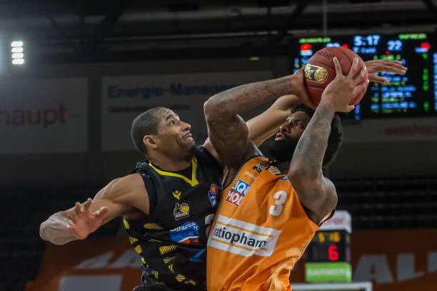 是现代足球 是现代足球