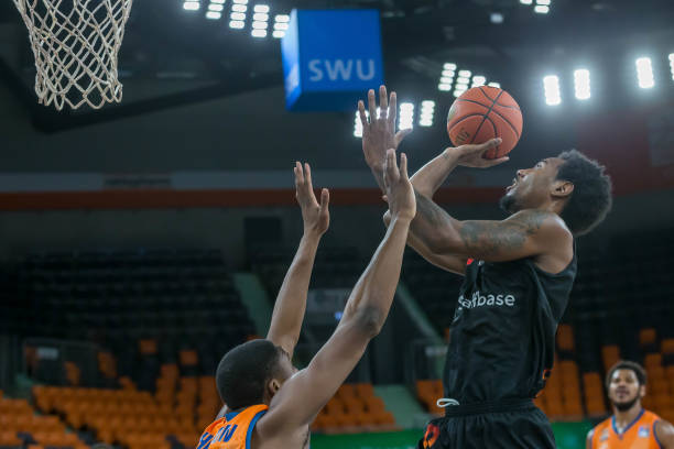 归根结底 归根结底